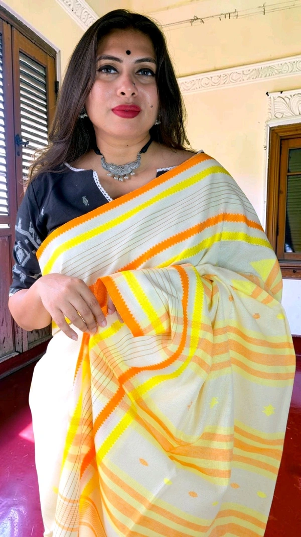 APARAJITA Khadi Cotton Handloom Saree