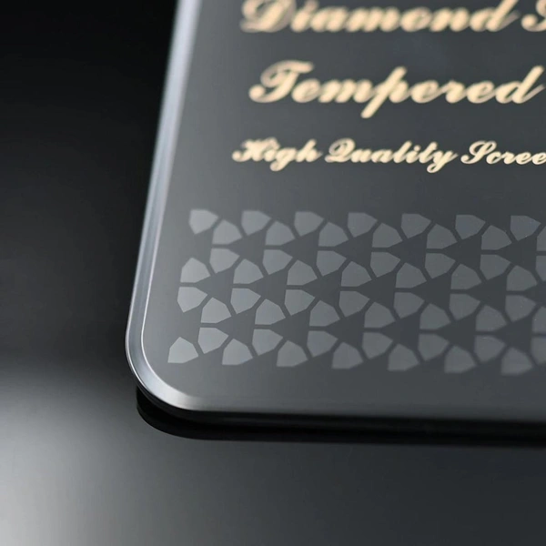Diamond Section Tempered Glass - Iphone 14