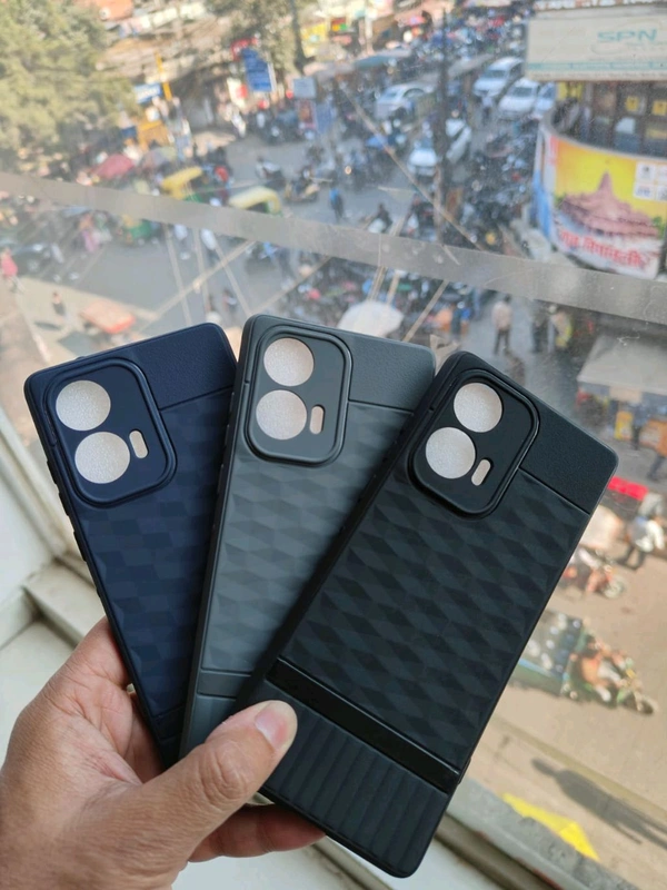 Outlouders Bumper Case for Redmi A4 5G - Black