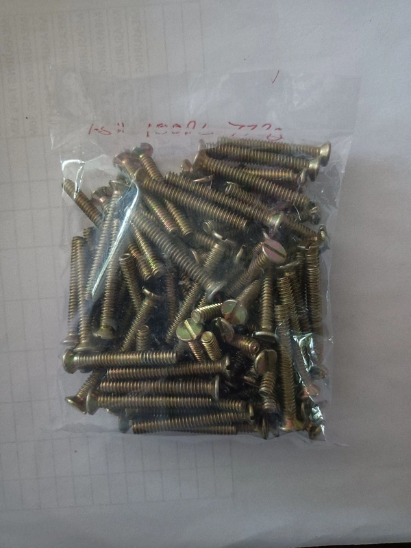 Screw 100pc - 1.5" R90