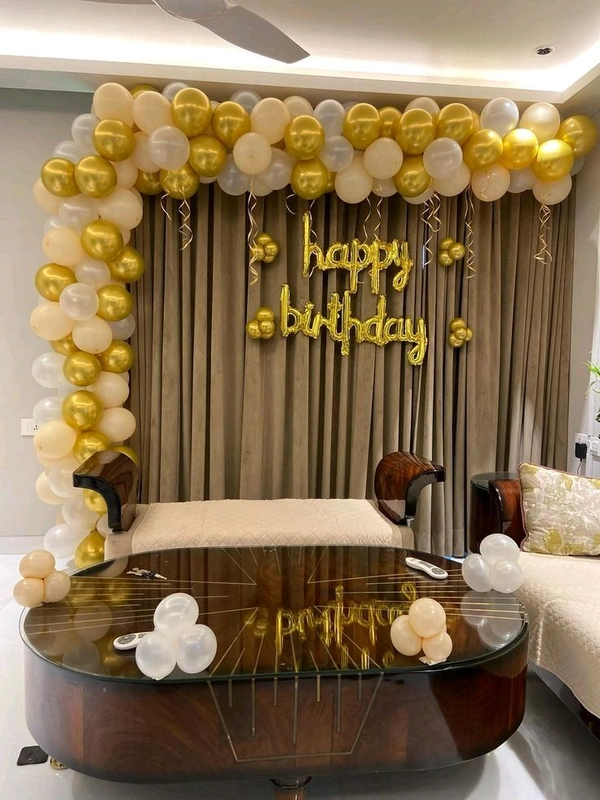Classic Gold Birthday Setup