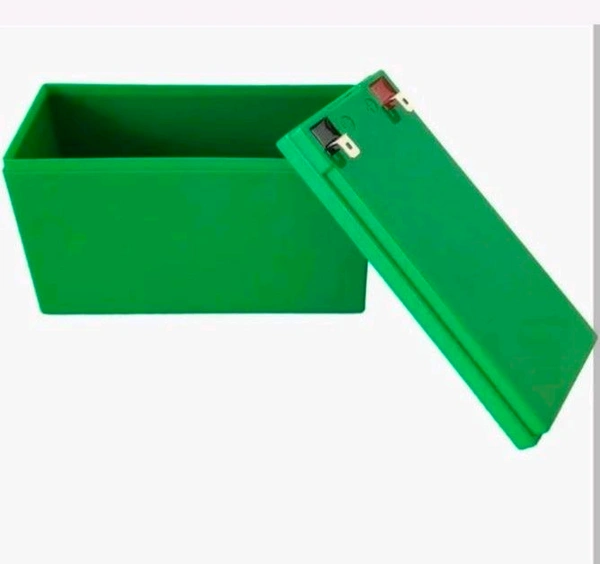 12 volt 8 Ah lithium Battery