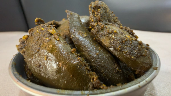 आम का आचार (बिना गुठली) - 100 gm.