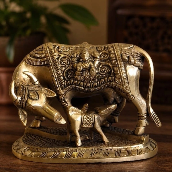 GS Decors Brass Cow And Calf 5''