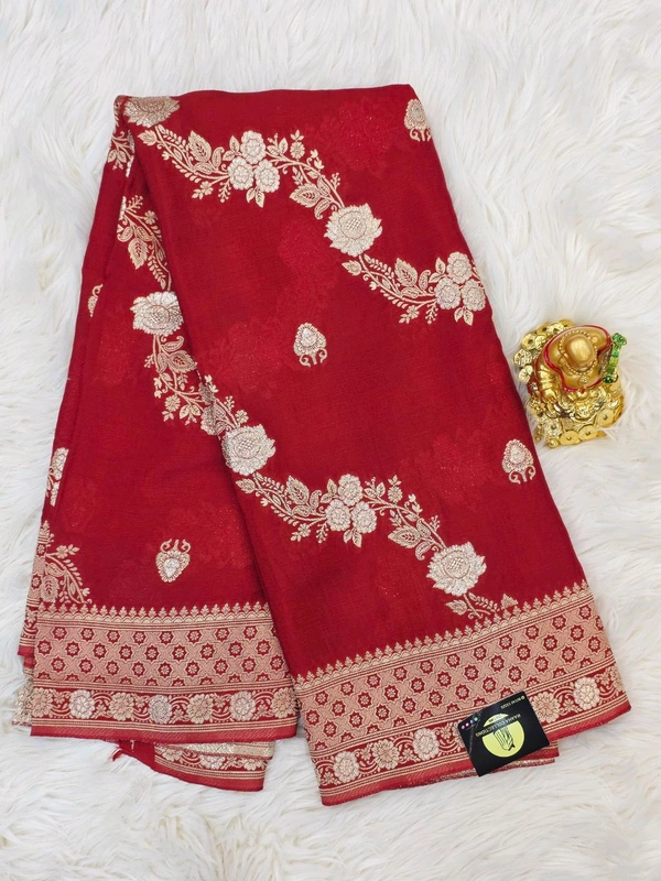 PURE CHINNON - Guardsman Red
