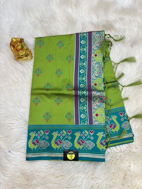 PATOLA IKKAT - PARROT GREEN