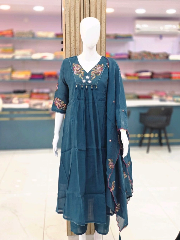 PURE MULCHANDERI S18 - XL, Tiber