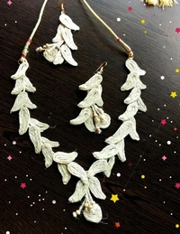 BH0088 : Traditional Jute Necklace Set with Earrings