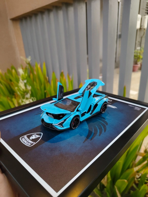 Lamborghini Die-Cast Frame | Premium Display