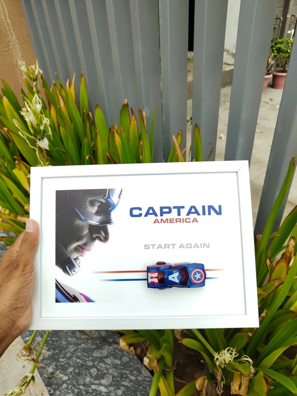 Marvel Cars Caption America Die-Cast Frame | Premium Display