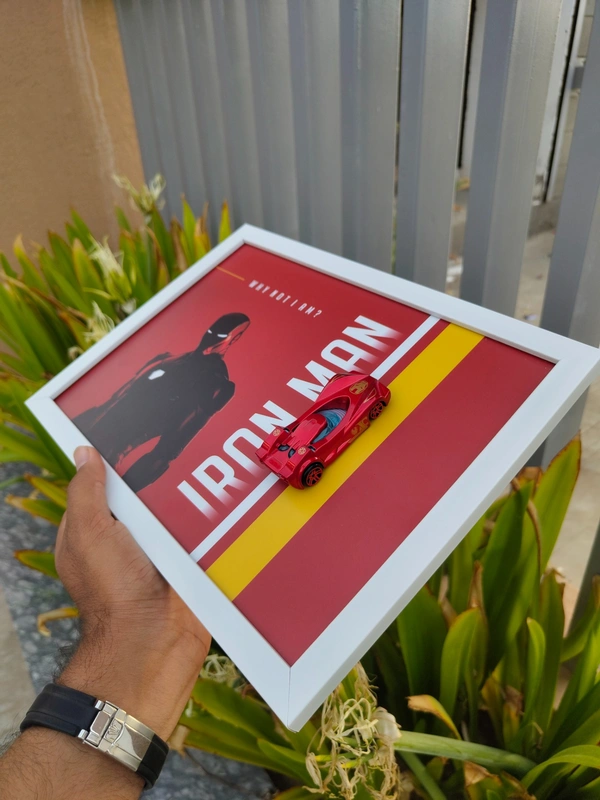 Marvel Cars Iron Man Die-Cast Frame | Premium Display