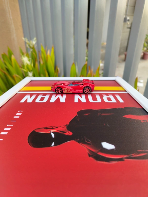 Marvel Cars Iron Man Die-Cast Frame | Premium Display