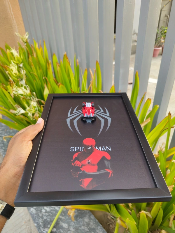 Marvel Cars SpiderMan Die-Cast Frame | Premium Display