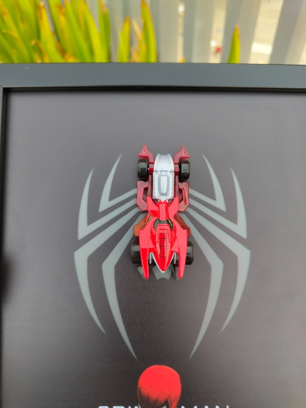 Marvel Cars SpiderMan Die-Cast Frame | Premium Display