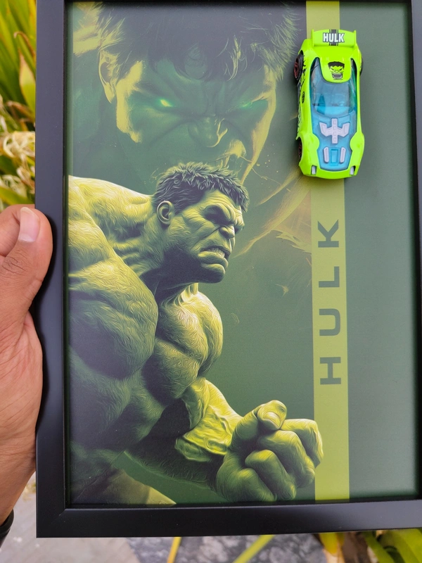 Marvel Cars Hulk Die-Cast Frame | Premium Display