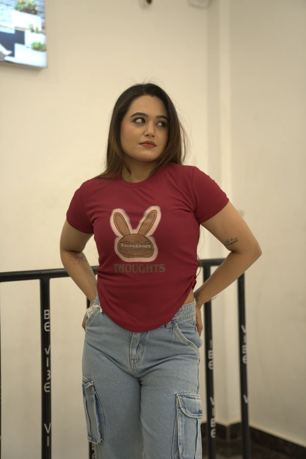 Graphic Crop U-Shape Tee