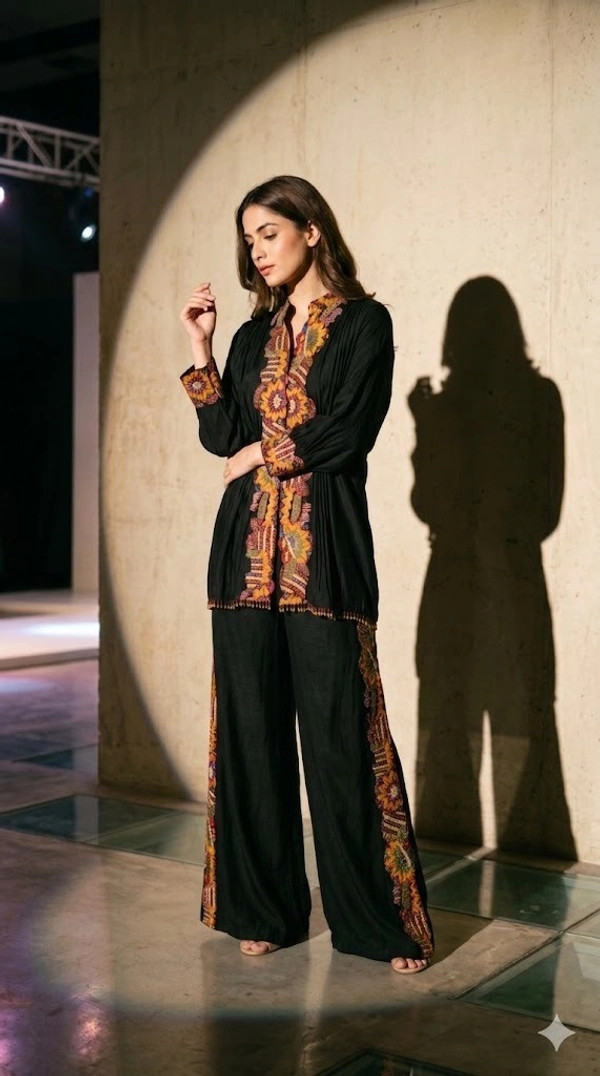 Zariya Heritage Embroidered Co-ord Set