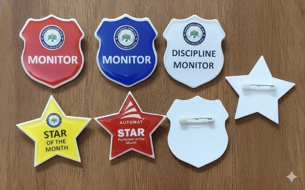 Acrylic Epoxy Sheild Star Shape Badges Manufacturers