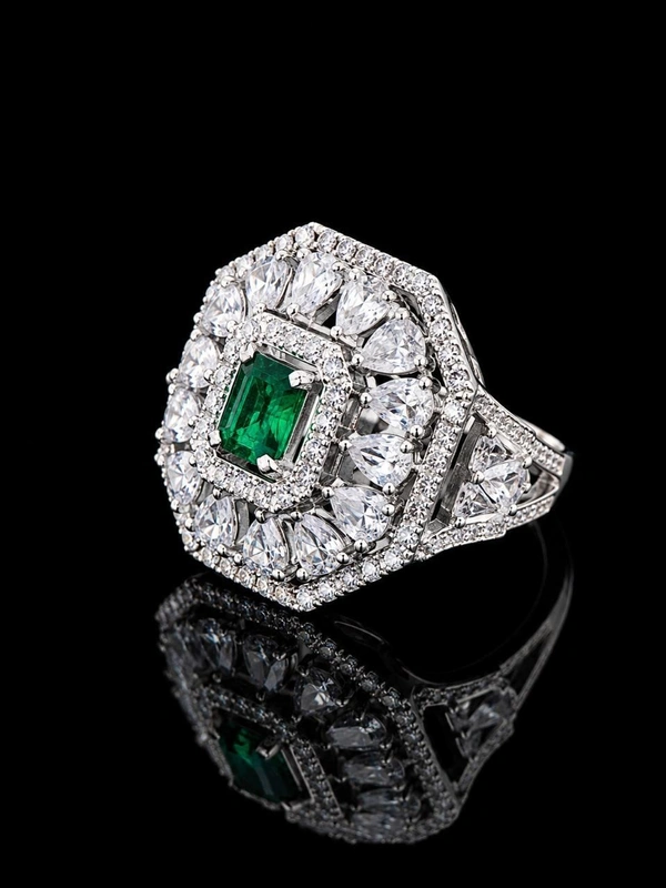 ELEGANT EMERALD GREEN DIAMOND FINGER RING - Adjustable, Green
