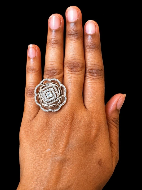 ELEGANT AMERICAN DIAMOND FINGER RING - Adjustable, white