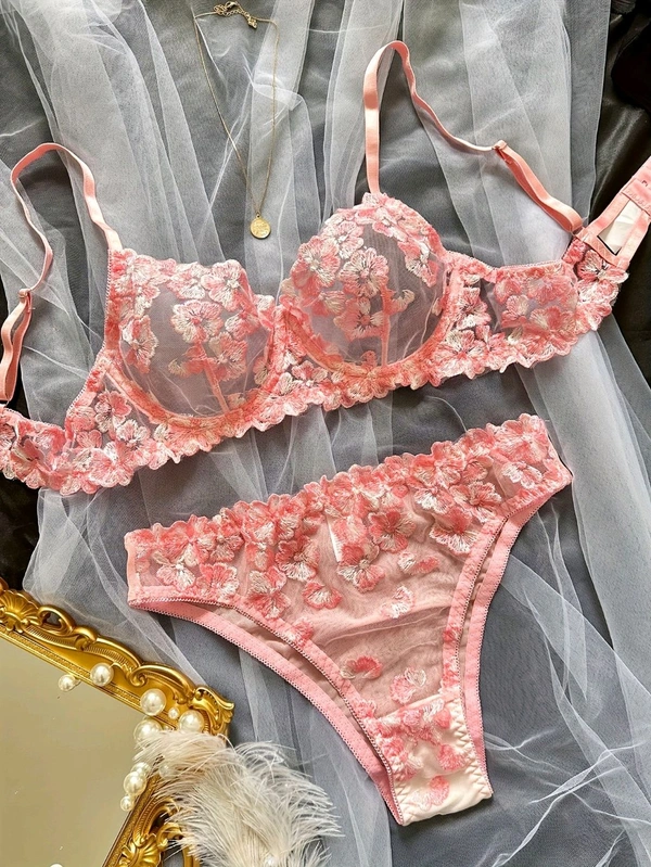 Hot Selling Floral Lace Bra Panty Set for Women
Upgrade your lingerie collection with this stunning 2-piece embroidery floral lace underwear set designed for style, comfort, and confidence. The transparent lace design with soft breathable fabric creates a premium and elegant look perfect for modern women.
🛍️ Imported Premium Collection
🚚 All India Delivery Available
