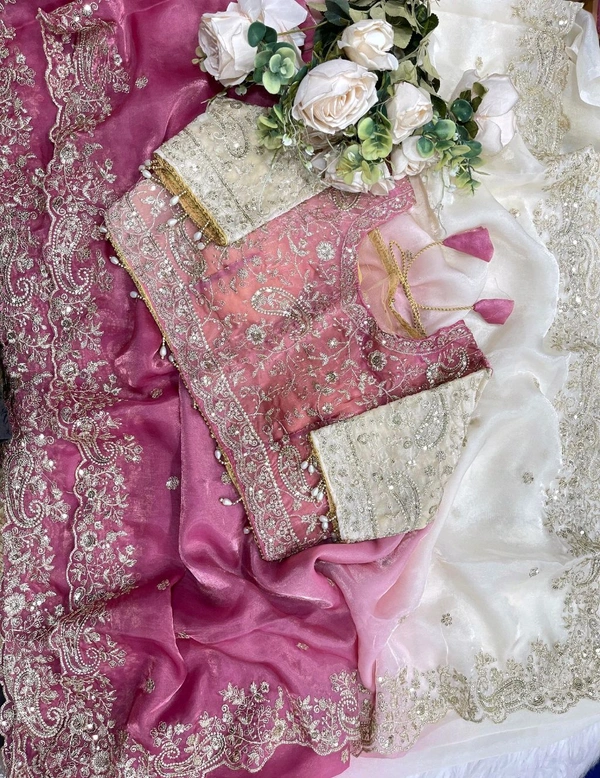 Very soft & elegant rich look fendy sartin pedding fabric with beautiful embroidery 3 mm sequence work heavy border with buttis in all over saree aarco
Paired with fully Stiched heavy jhal work embroidery sequence design with back side net pattern nd fancy tussels
Can be upto 42"
🤩 Eye Catching 10 Colours 🤩
Premium Quality
Ready Stock