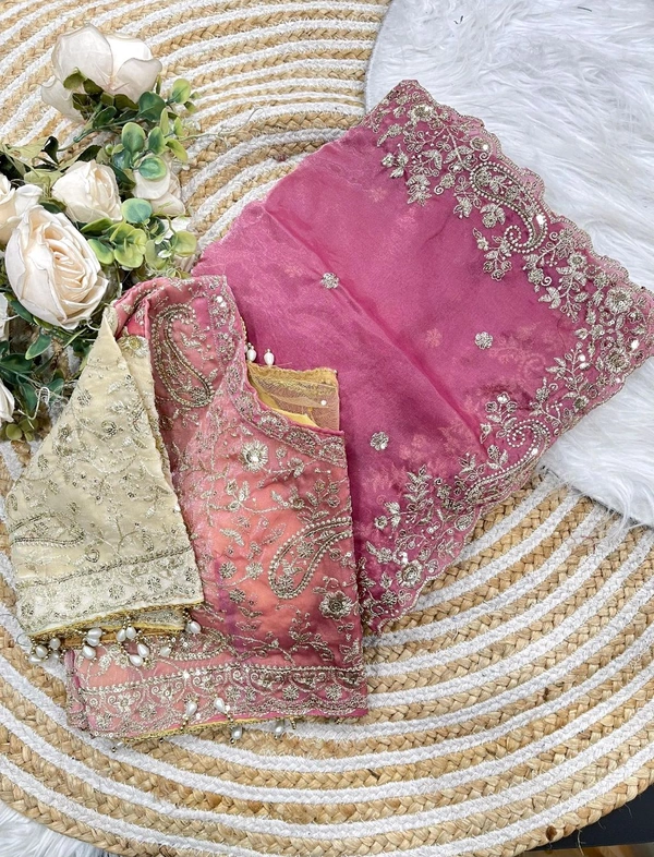 Very soft & elegant rich look fendy sartin pedding fabric with beautiful embroidery 3 mm sequence work heavy border with buttis in all over saree aarco
Paired with fully Stiched heavy jhal work embroidery sequence design with back side net pattern nd fancy tussels
Can be upto 42"
🤩 Eye Catching 10 Colours 🤩
Premium Quality
Ready Stock