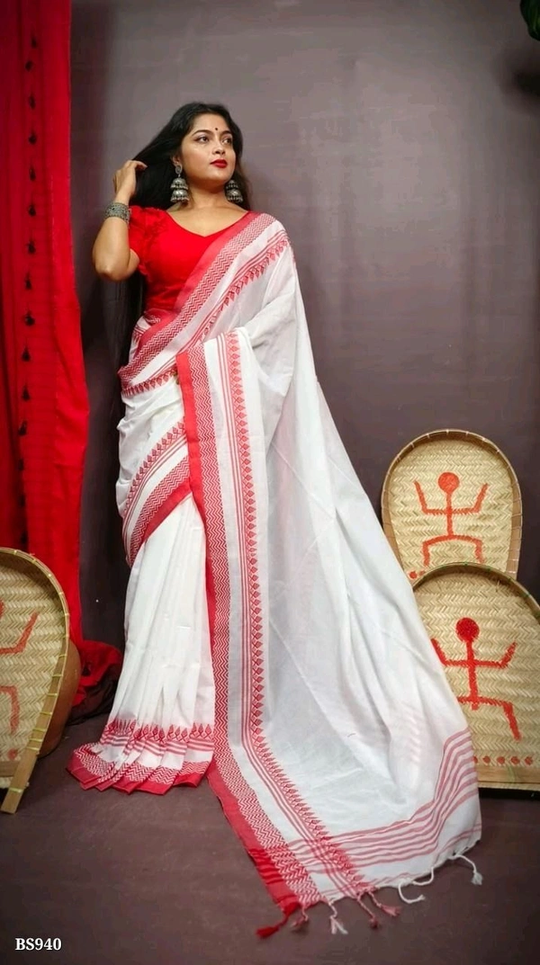 🌿 ✨ Weaving Border Design Khadi Cotton Saree ✨
🧵 Fabric Details:
🔹 Saree Fabric – Premium Khadi Cotton
🔹 Blouse Fabric – Khadi Cotton
🎨 Design & Work:
✔ Elegant Solid Design
✔ Stylish Solid Pallu
✔ Plain Attached Blouse Piece
✔ Beautiful Big Weaving Border
🔄 Easy Returns Available
📌 Disclaimer: Photoshoot lighting ও screen settings এর কারণে সামান্য color variation হতে পার