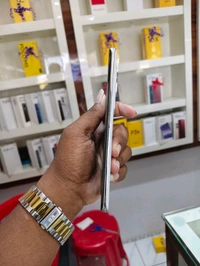 Vivo Y400 Pro 5G – 8GB RAM + 128GB | Warranty Available ✨ Official Warranty Available ✨ 8GB RAM + 128GB Storage ✨ Powerful 5G Performance ✨ FHD+ AMOLED Display ✨ Premium Slim & Stylish Design ✨ 50MP AI Camera Setup ✨ Long Lasting Battery + Fast Charging ✨ Smooth Gaming & Multitasking ✨ Dual SIM 5G Supported