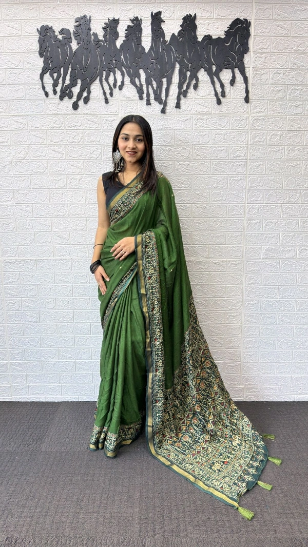 NEW ARRIVAL – ELEGANCE IN EVERY DRAPE - Black