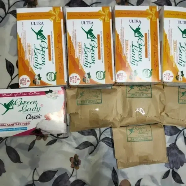 Exciting combo of herbal sanitary pads
