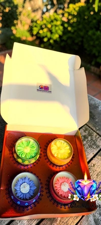 Mandala Tin Floral Candle Gift - Honeysuckle Dew