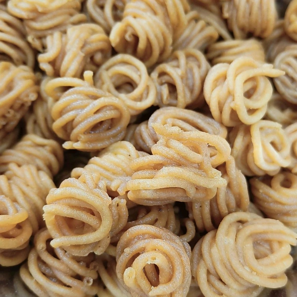 Carrot Muruku 200g கேரட் முறுக்கு 