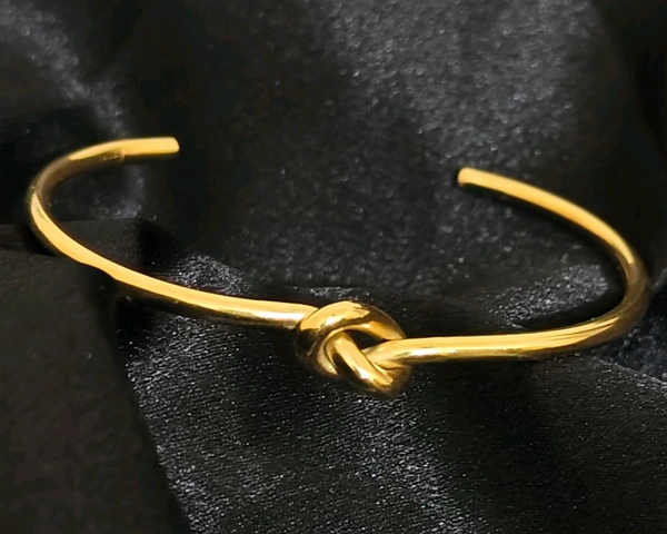 Hard Knot Bangle