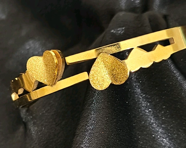Heart ❤️ Bangle