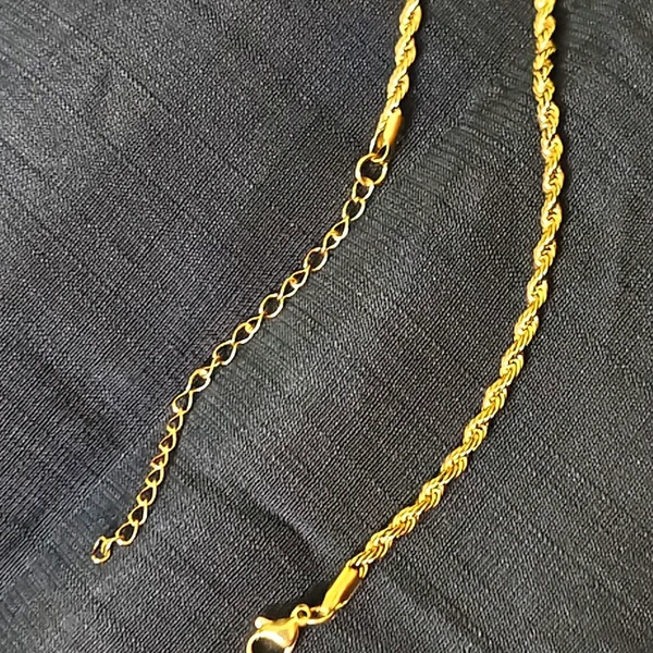 Kayare Piriyan Bracelet