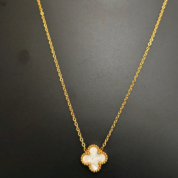 Black And White Clover Neckpiece - without stone