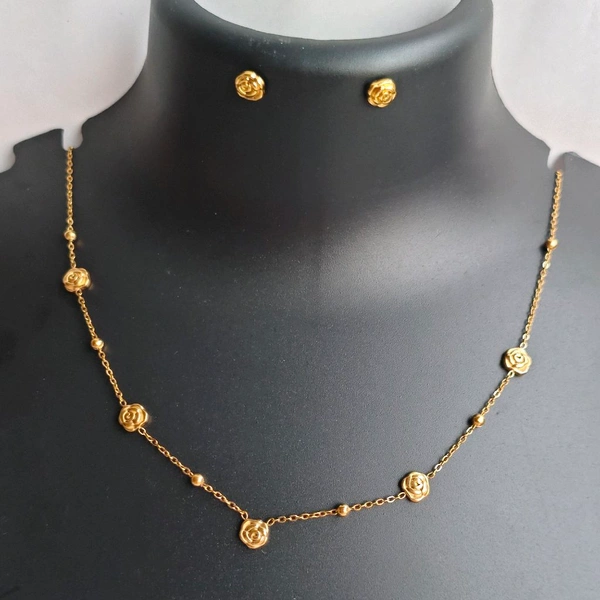Rose Necklace Set