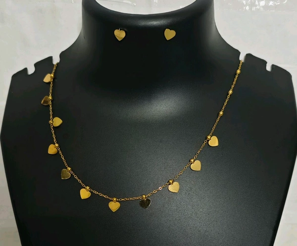 Heart Charm Necklace Set