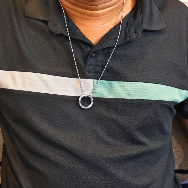 Circle Pendent Neckpiece For Men