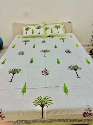 House of Bedsheet and Blankets customer image 1