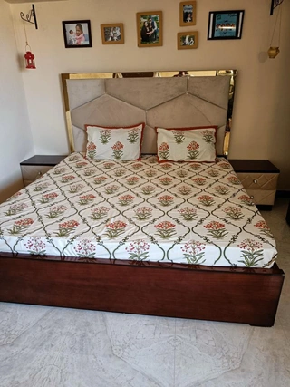 House of Bedsheet and Blankets customer image 7