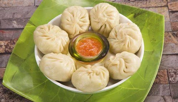 Veg Momo With Veg Shup - STREAM, MOMO KING