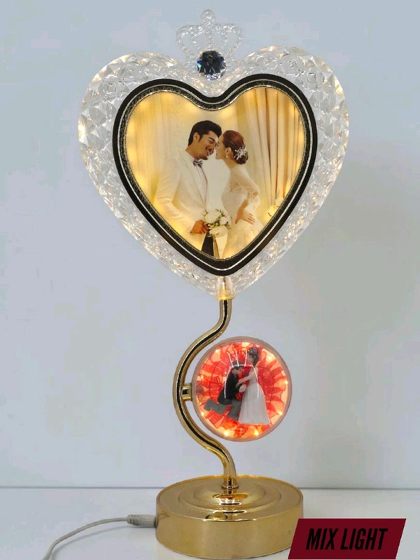 decorative heart-shaped LED crystal photo frame table lamp.