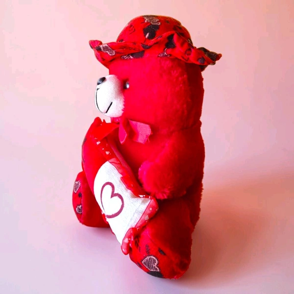 Cap Teddy With Love Pillow.