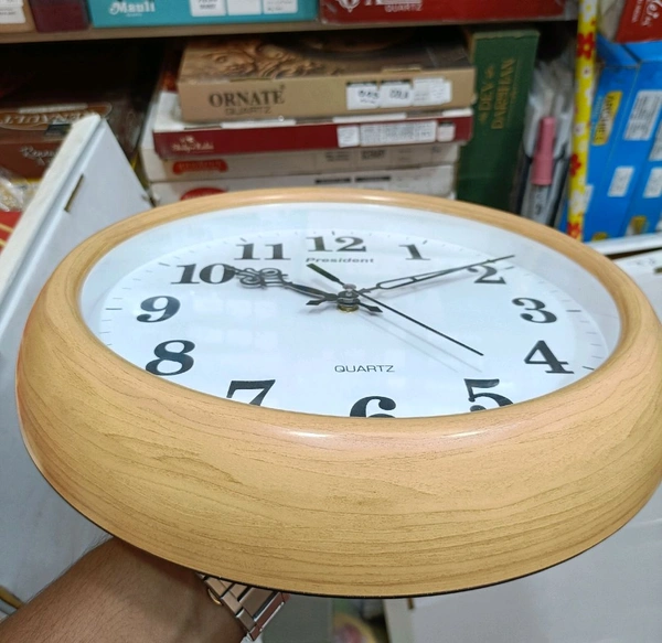President Wall Clock 5007 Wood Finish 2 2052