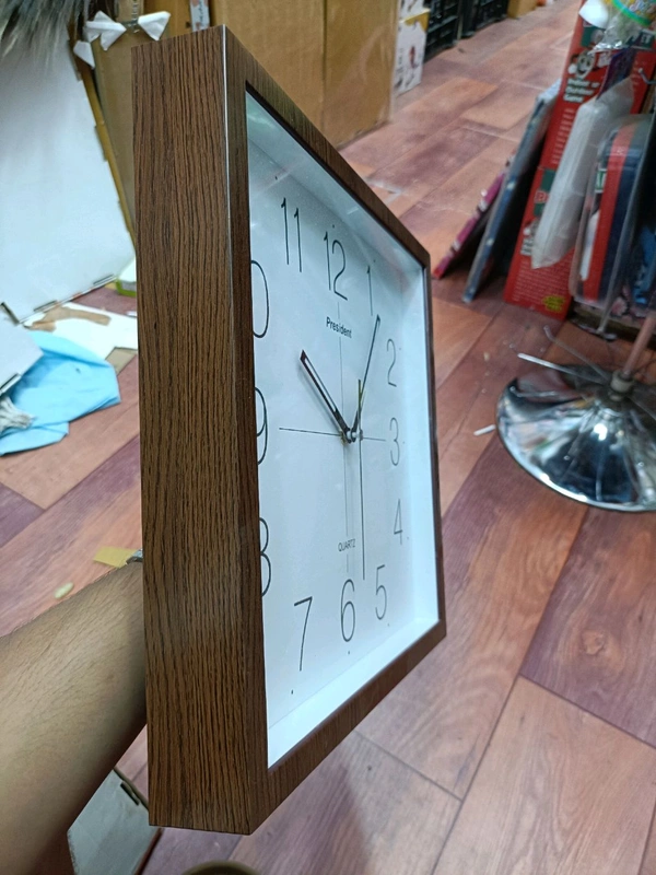 President Wall Clock 9707 Wood finish 2056