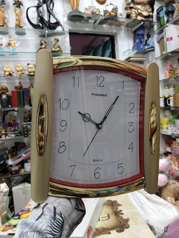 President Wall Clock 9407 Red 2071