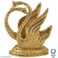 Handicrafted Showpiece - Free Size, Yellow, Metal