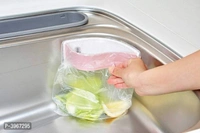 Hanging Kitchen Trash Bag